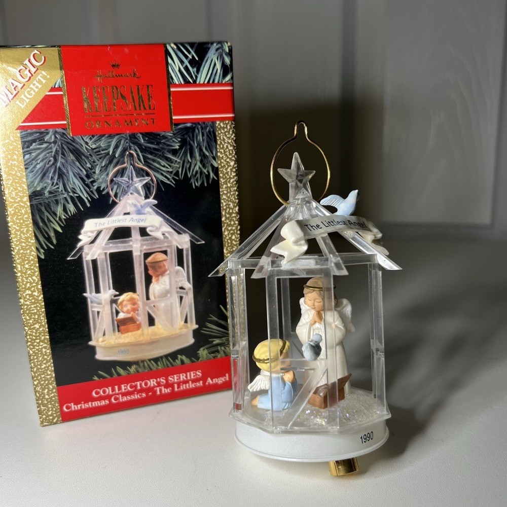 Hallmark Keepsake‎ Magic Ornament 1990 The Littlest Angel #5 Christmas Classics